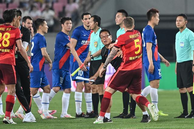 雷霆晋级总决？伤病+体能透支，实为尼克斯铺路！